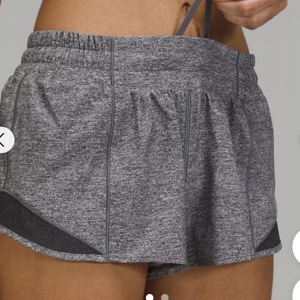 Lululemon Women's Grey hotty hot shorts 2 inch